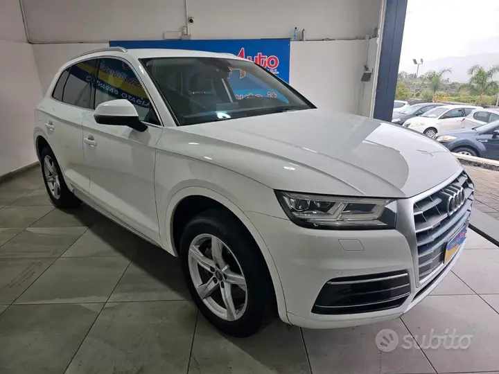 Audi Q5 2018 photo 2