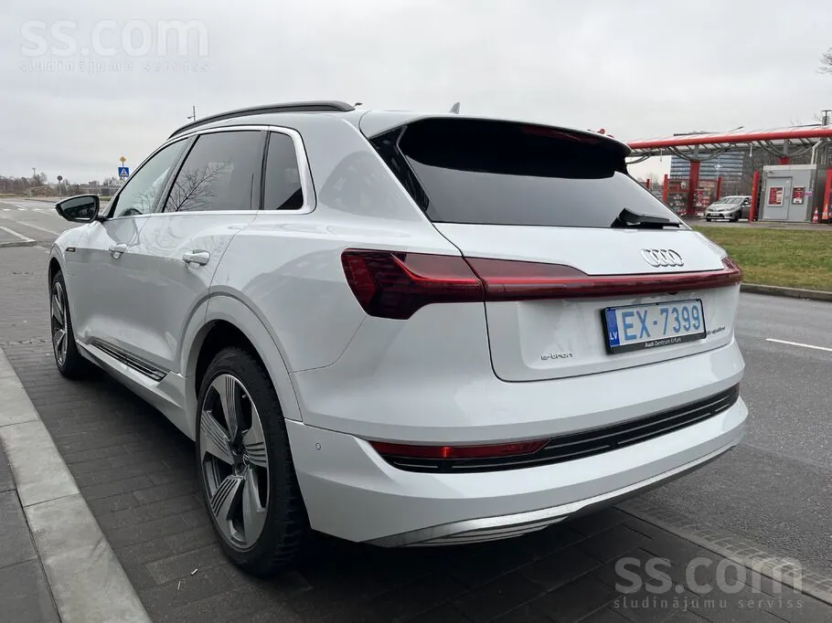Audi E-Tron 2019 photo 4