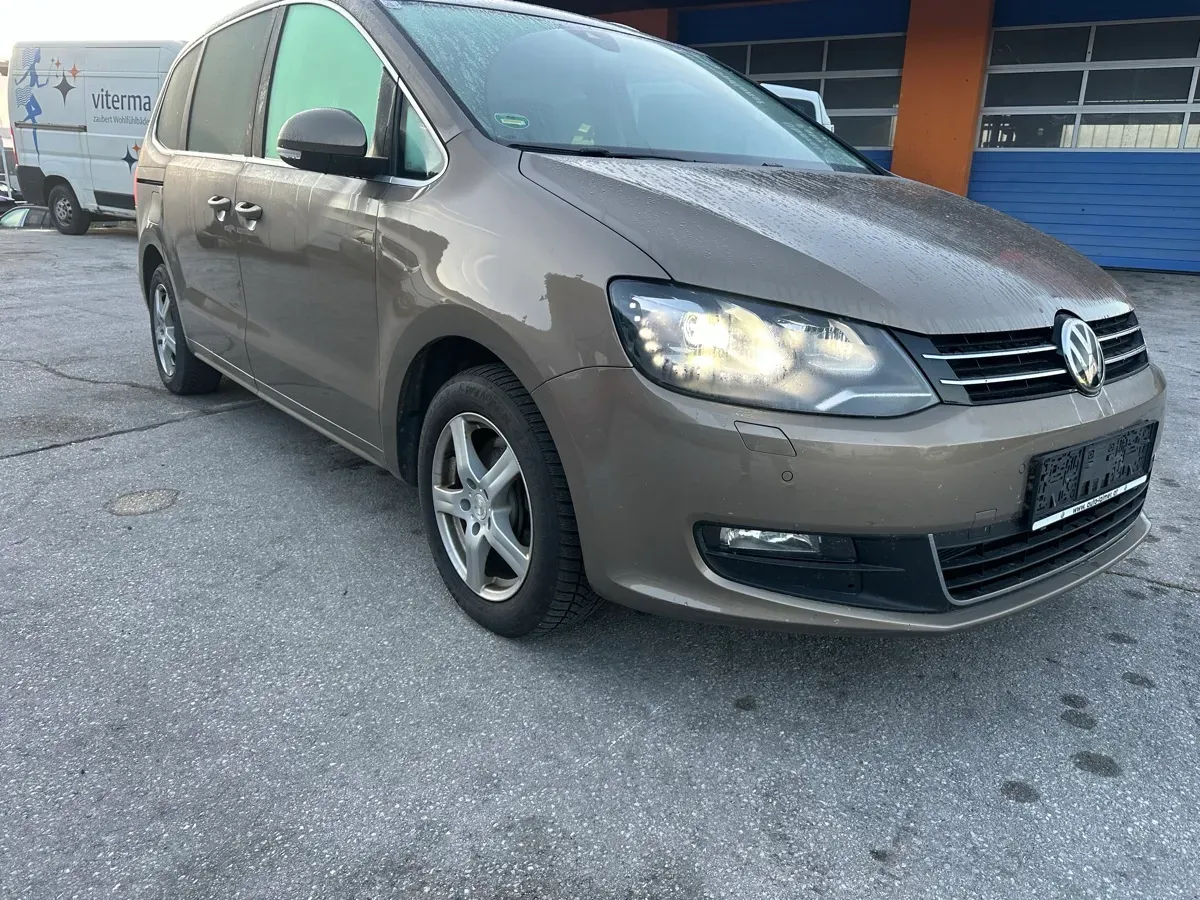 Volkswagen Sharan 2017 photo 2