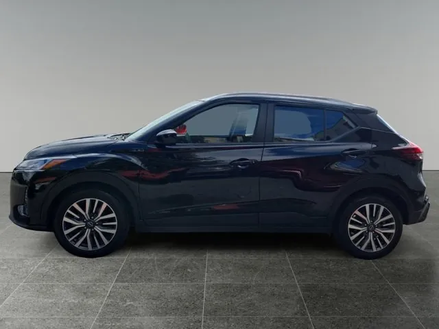 Nissan Kicks Play 2025 photo 2