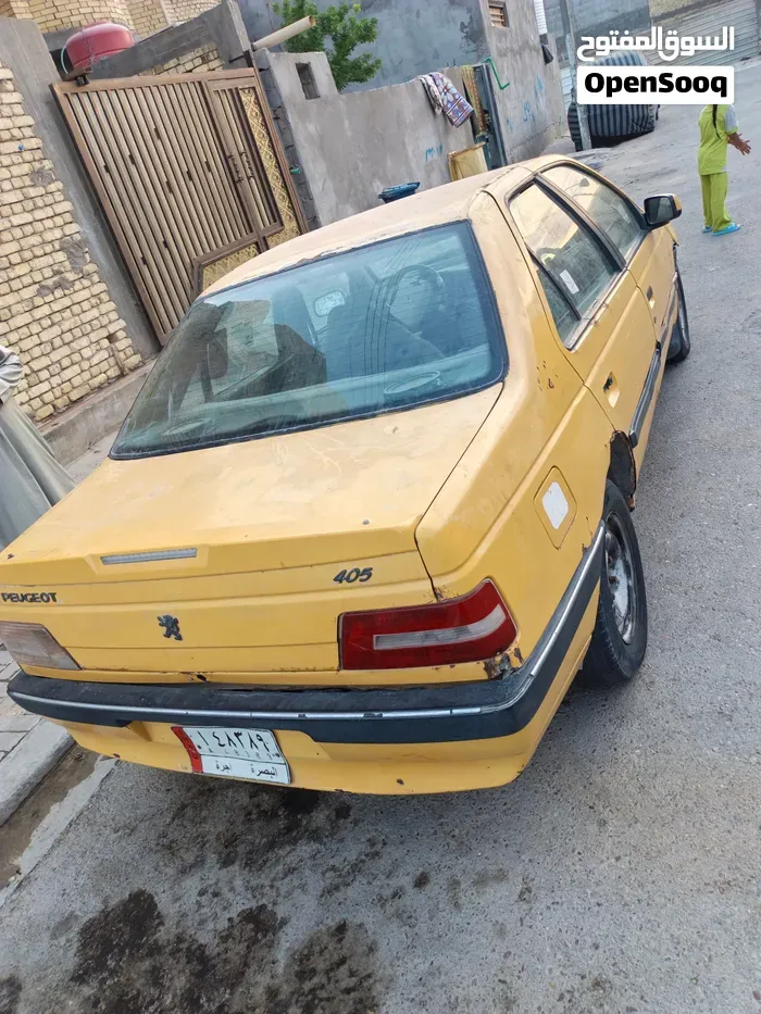 Peugeot 405