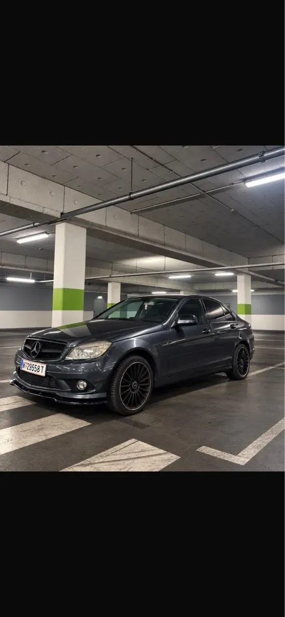 Mercedes-Benz C-Class 2008 photo 2