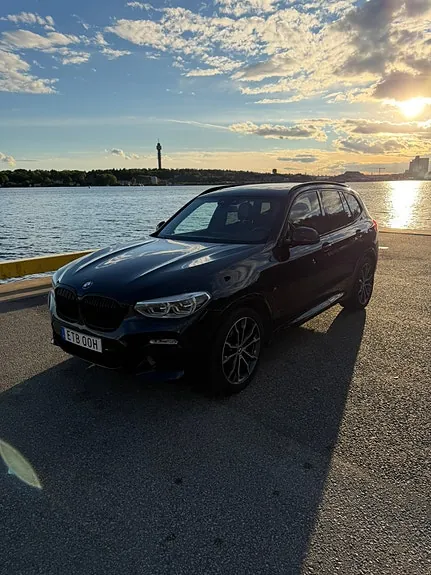 BMW X3 2019 photo 2