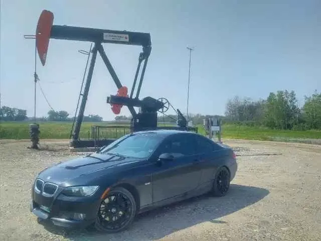 BMW 335Xi 2009 photo 2