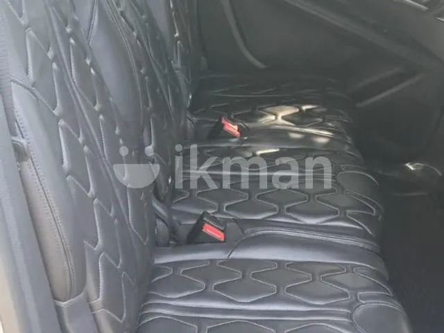 Peugeot 5008 2018 photo 2