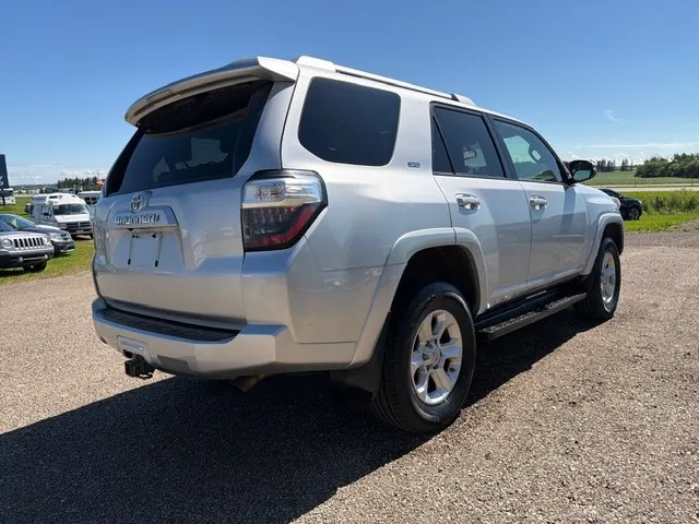 Toyota 4Runner 2014 photo 5