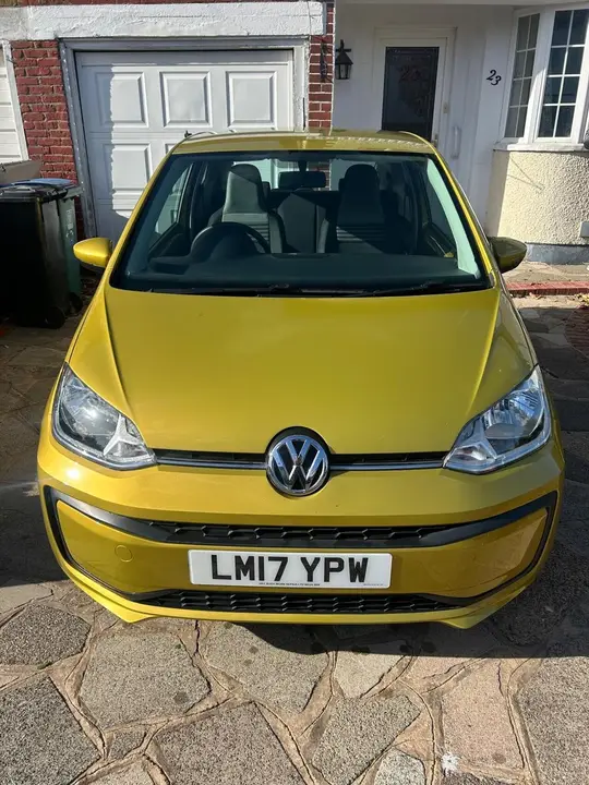 Volkswagen Up