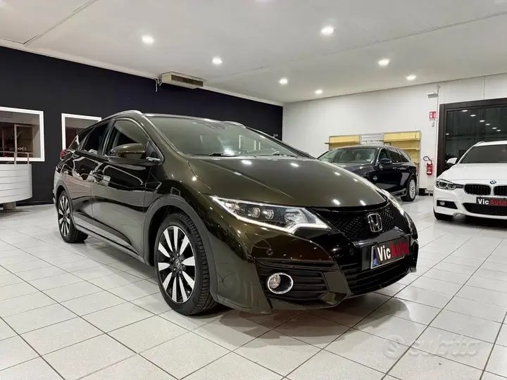 Honda Civic Tourer 2017 photo 3