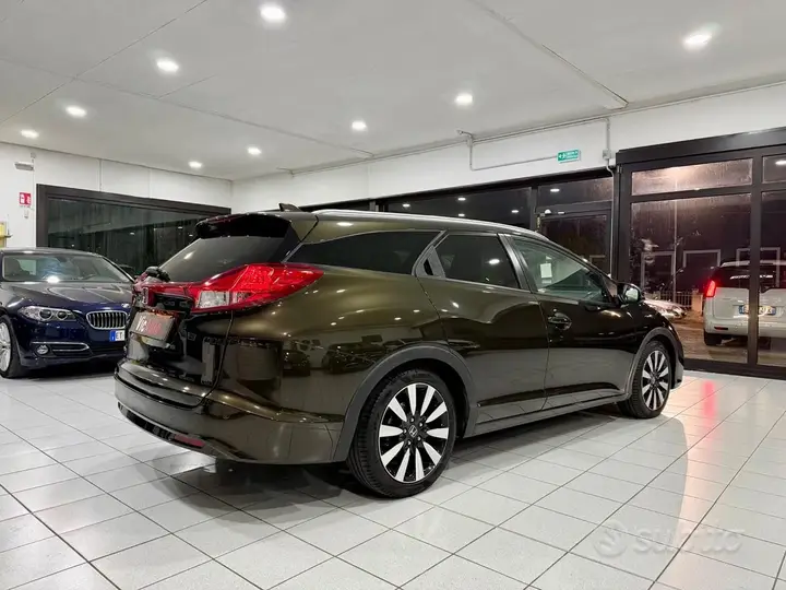 Honda Civic Tourer 2017 photo 5