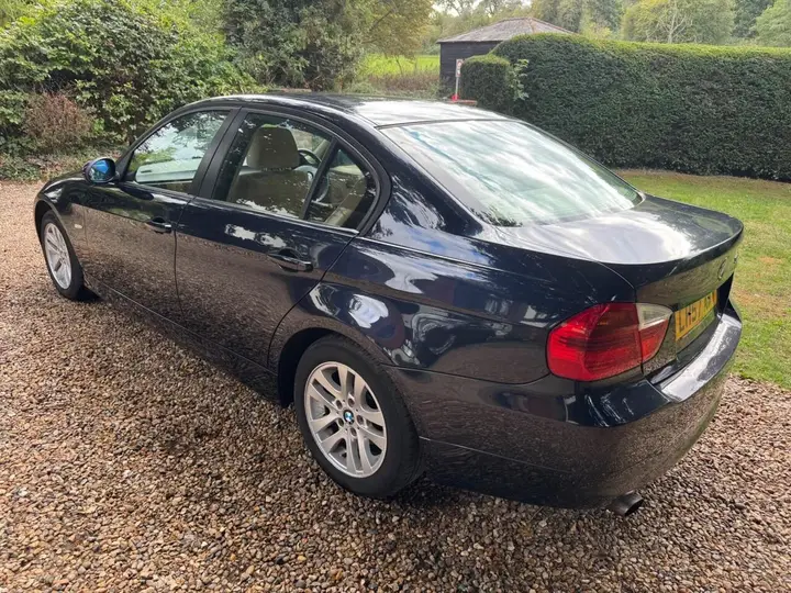 BMW 3 Series 2007 photo 3