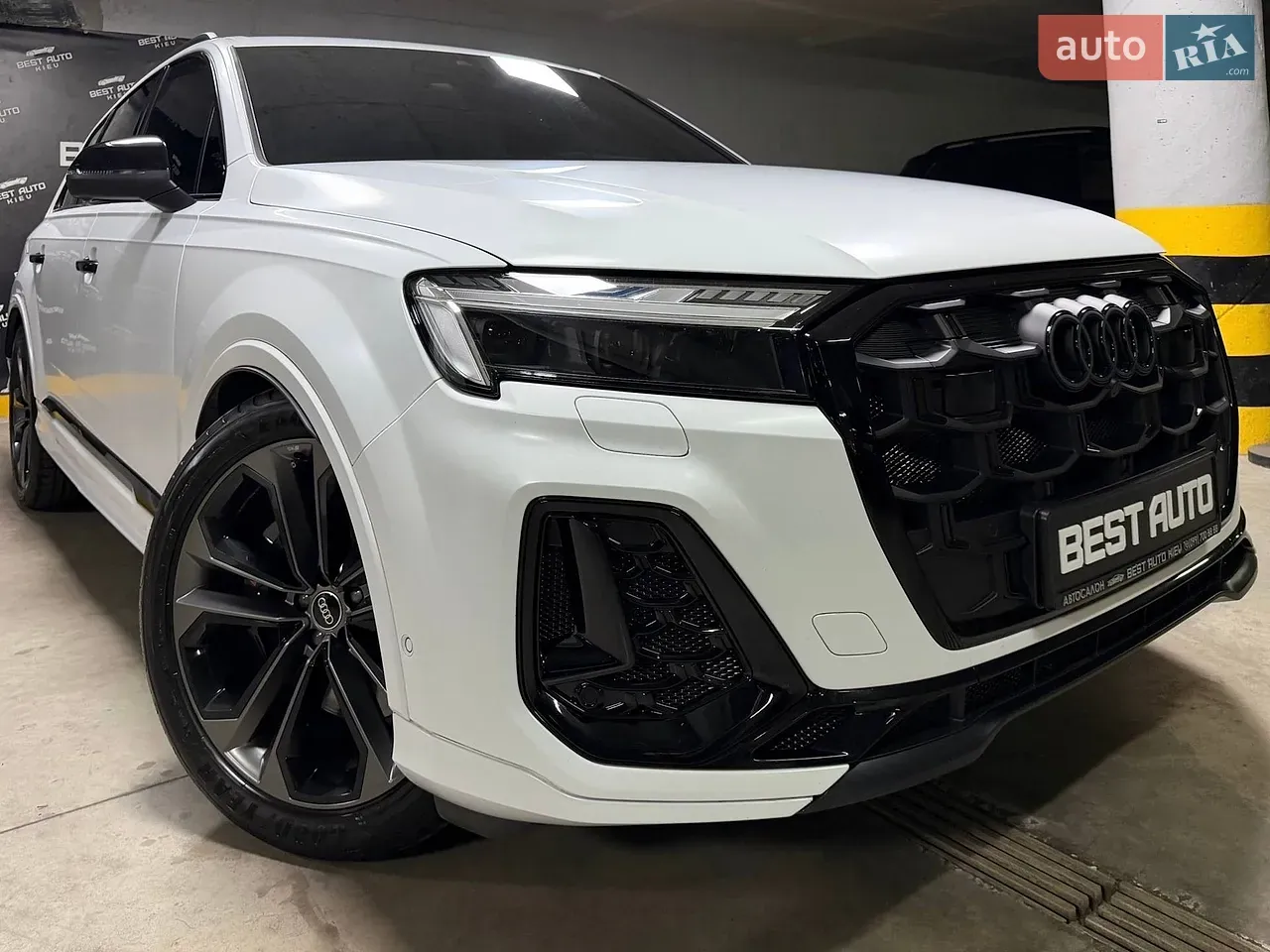 Audi Sq7