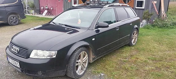 Audi A4 2004 photo 4