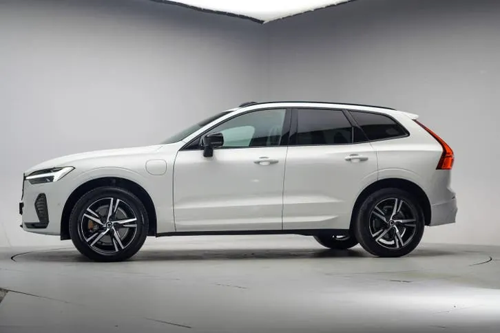 Volvo Xc60 2021 photo 2
