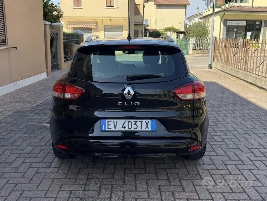 Renault Clio 2014 photo 2