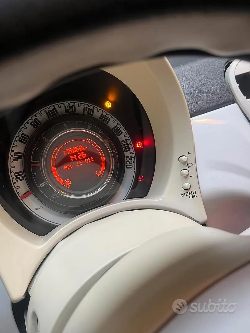 Fiat 500 2013 photo 2