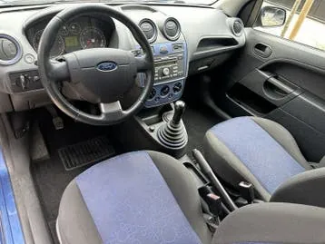 Ford Fiesta 2008 photo 3