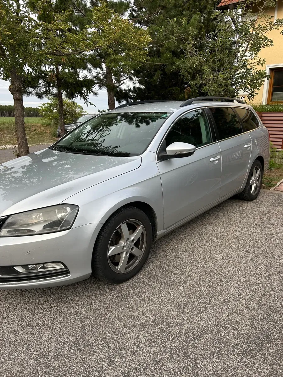 Volkswagen Passat 2014 photo 2