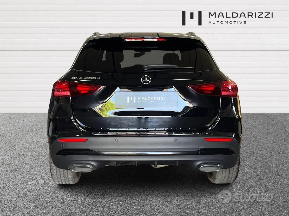 Mercedes-Benz Gla 2024 photo 3
