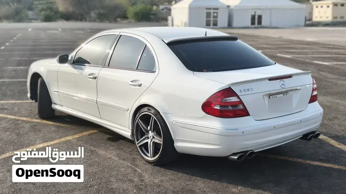 Mercedes-Benz E-Class 2006 photo 4