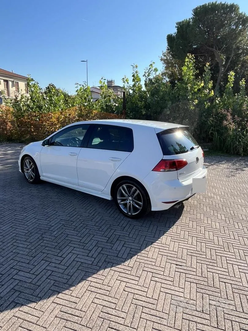 Volkswagen Golf 2016 photo 2