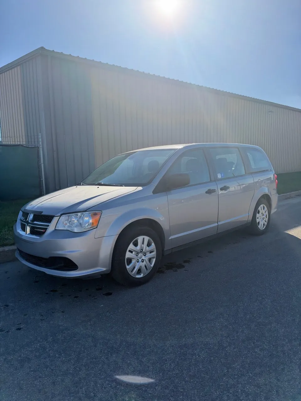 Dodge Grand Caravan 2018 photo 2