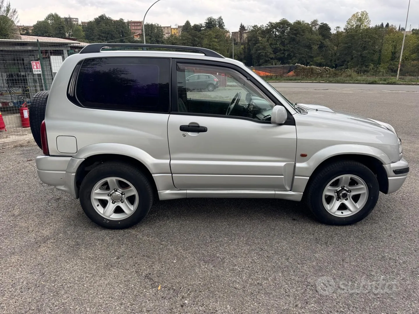 Suzuki Vitara 2005 photo 2