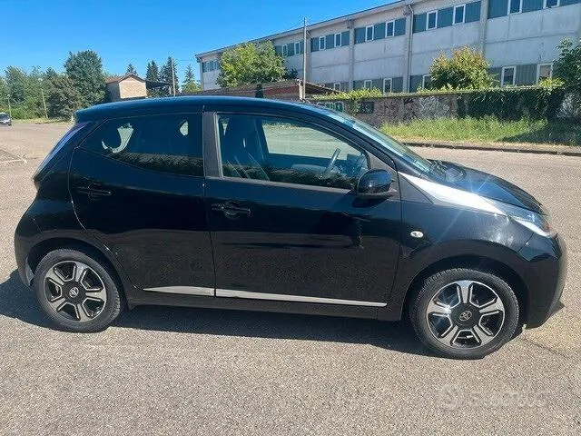 Toyota Aygo 2015 photo 5