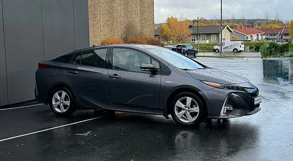 Toyota Prius 2019 photo 3