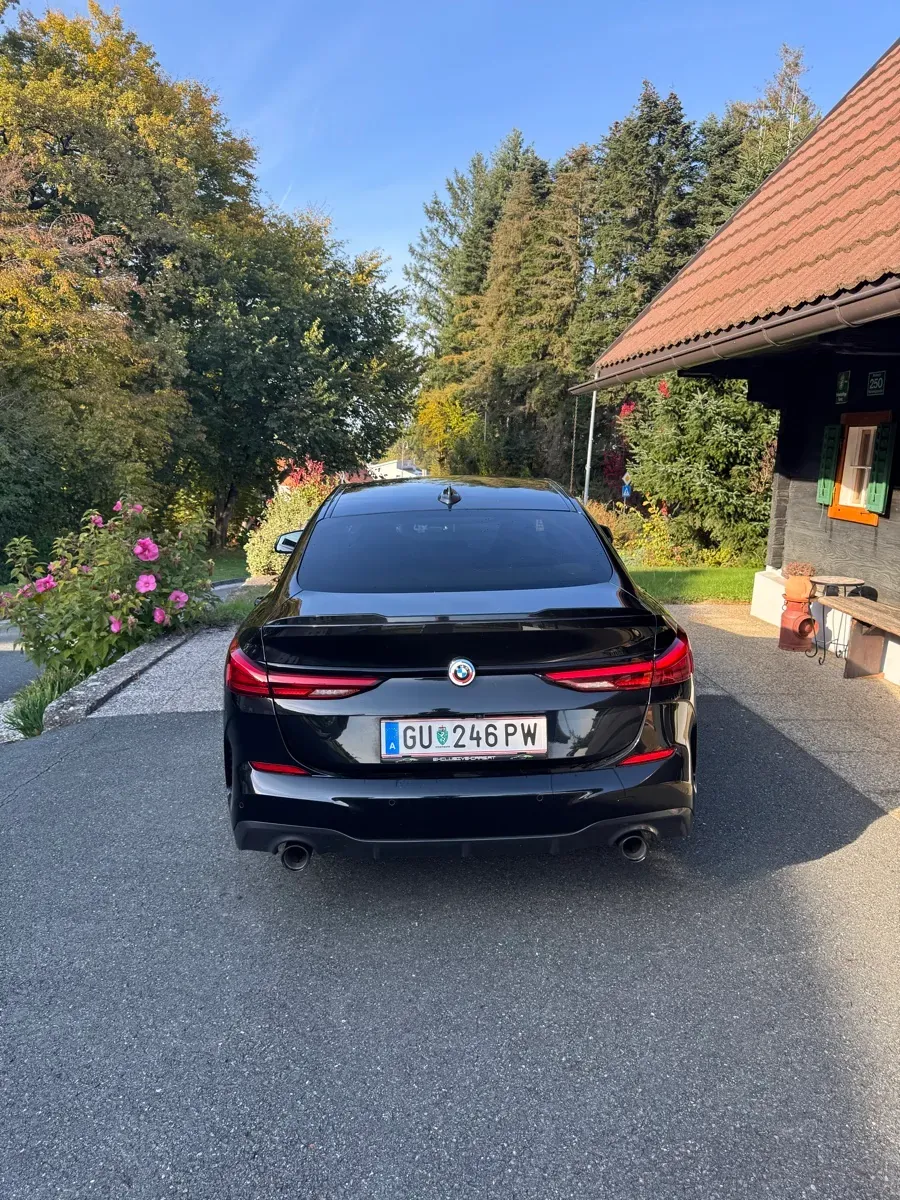 BMW 2 Series 2022 photo 2