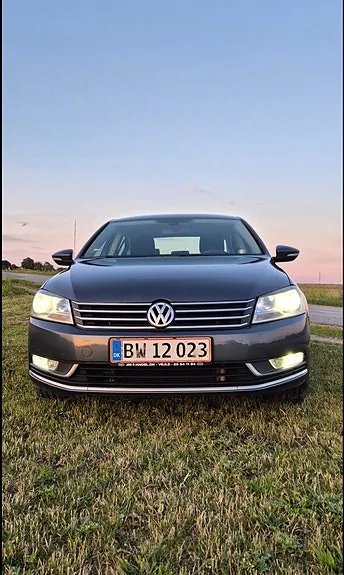 Volkswagen Passat 2011 photo 5