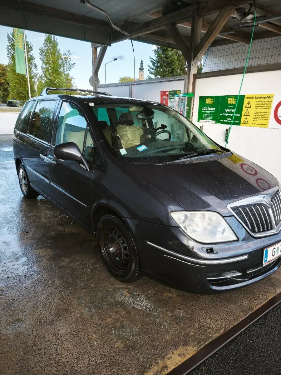 Lancia Phedra