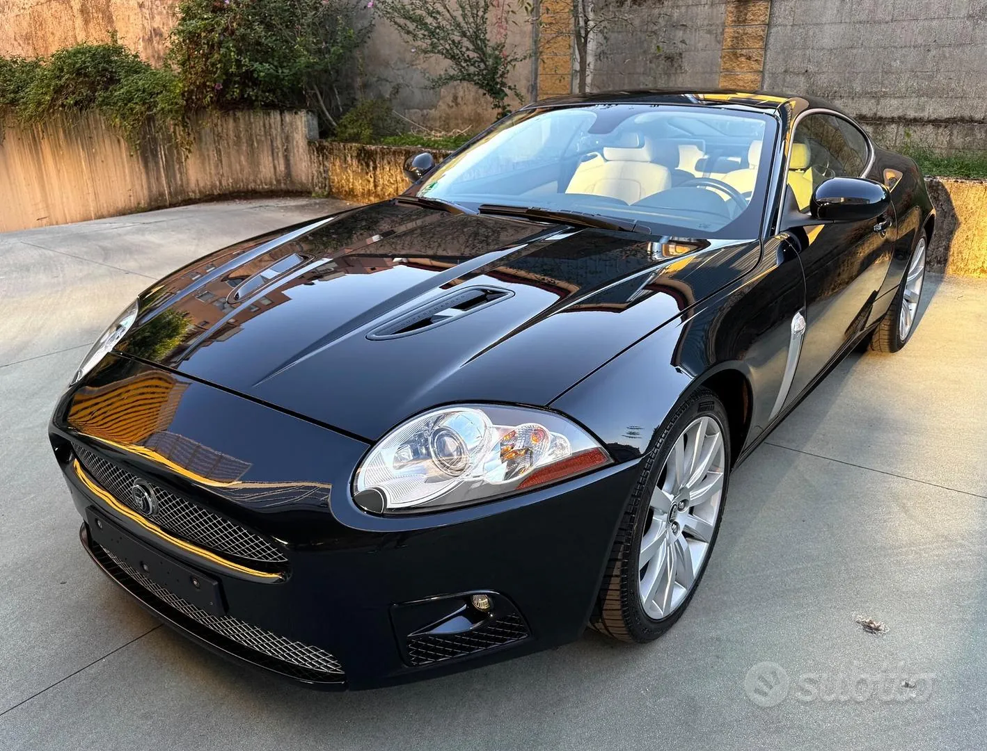 Jaguar Xkr