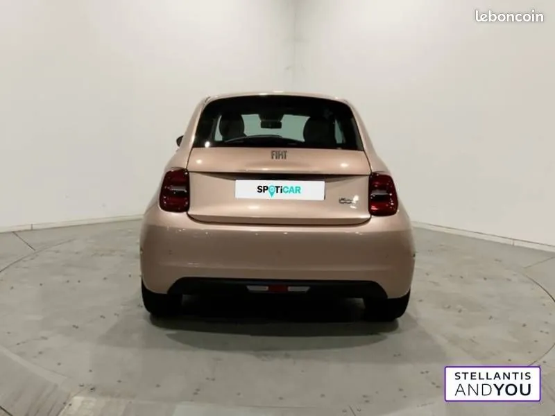 Fiat 500 2023 photo 4