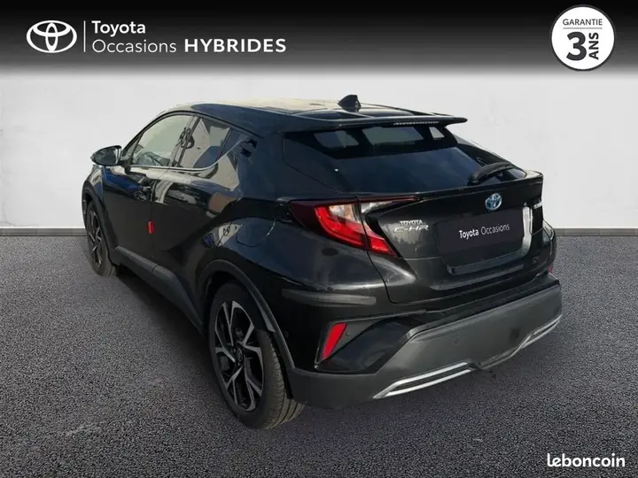 Toyota C-Hr 2020 photo 2