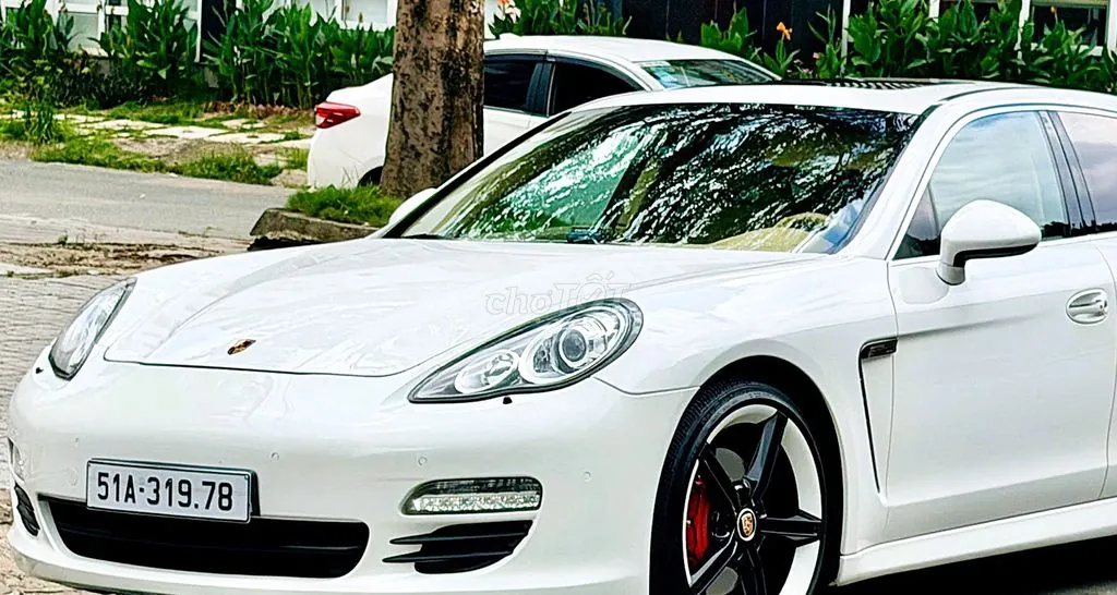 Porsche Panamera 2012 photo 3