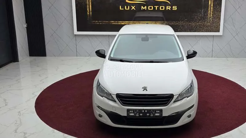 Peugeot 308 2013 photo 3
