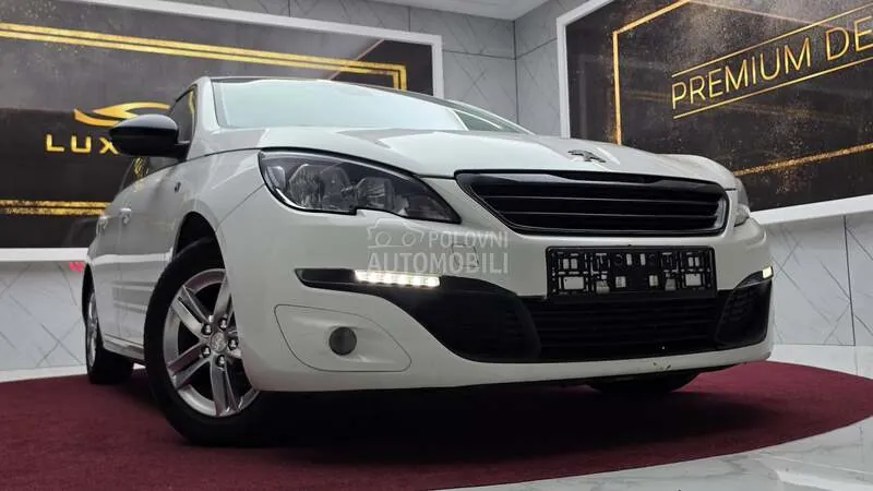 Peugeot 308 2013 photo 5