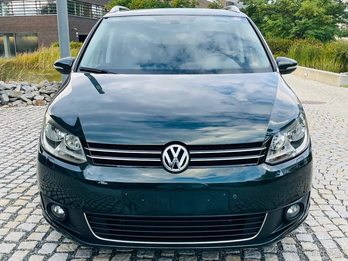 Volkswagen Touran 2014 photo 3