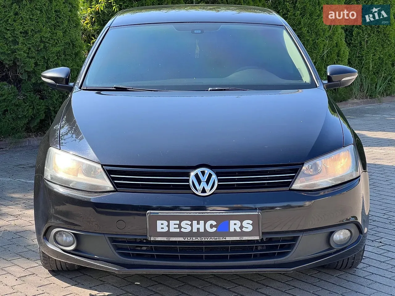 Volkswagen Jetta 2012 photo 2