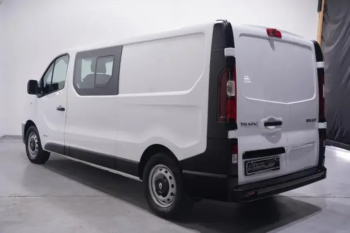 Renault Trafic 2017 photo 3