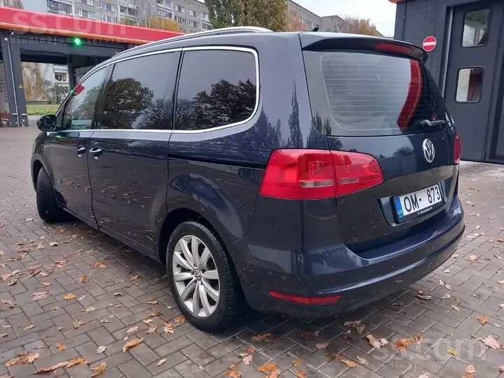 Volkswagen Sharan 2010 photo 4