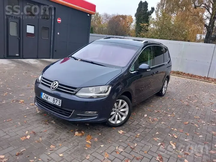 Volkswagen Sharan 2010 photo 2