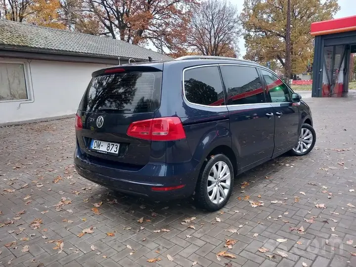 Volkswagen Sharan 2010 photo 5