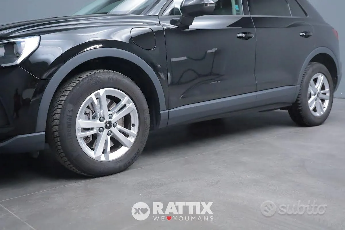 Audi Q3 2022 photo 4