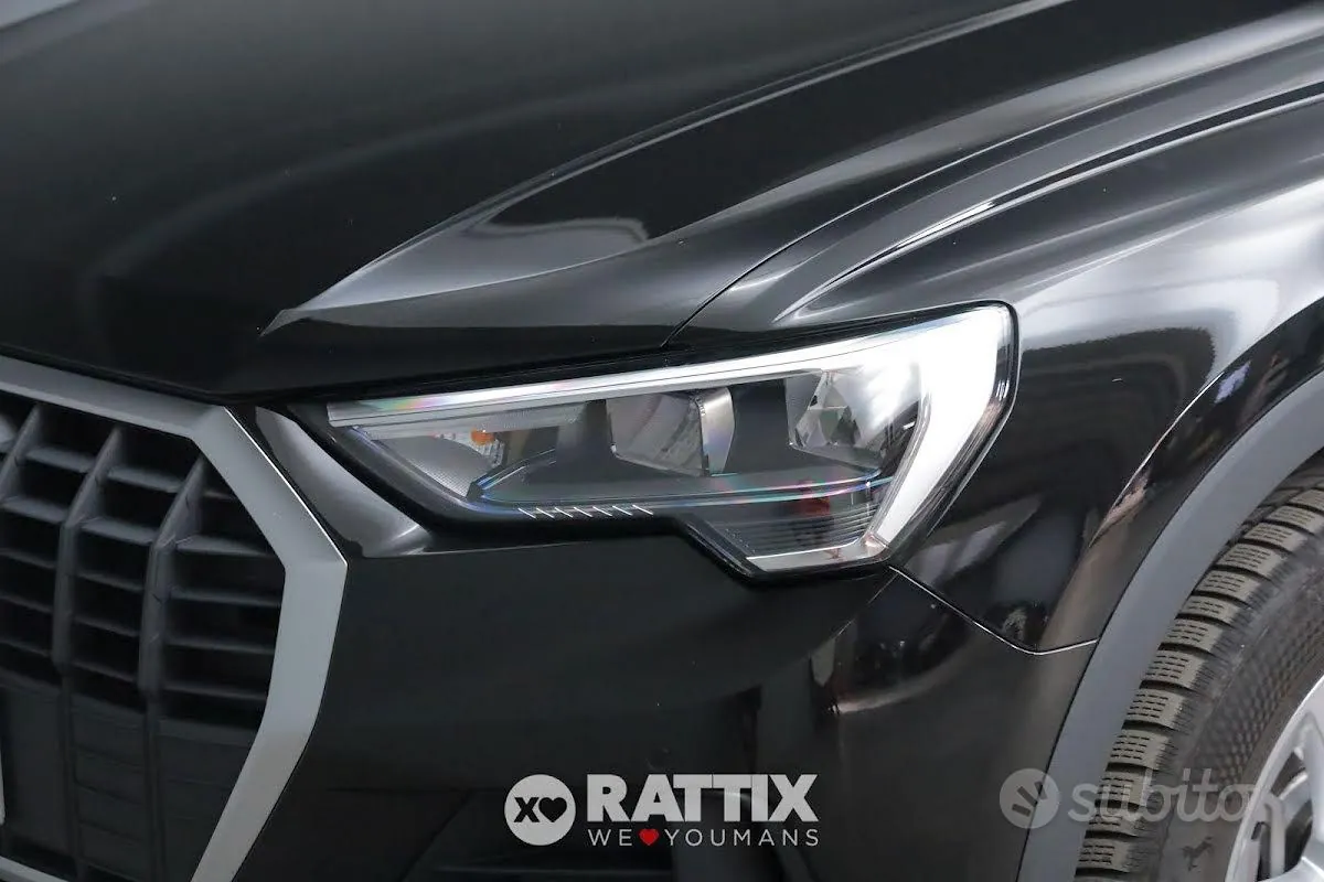 Audi Q3 2022 photo 3