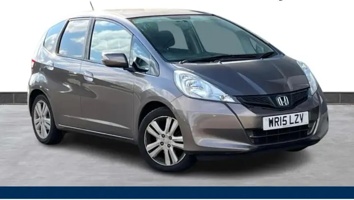 Honda Jazz 2015 photo 2