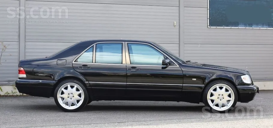 Mercedes-Benz S500 1995 photo 4