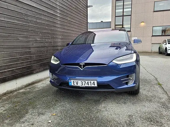 Tesla Model X 2018 photo 5