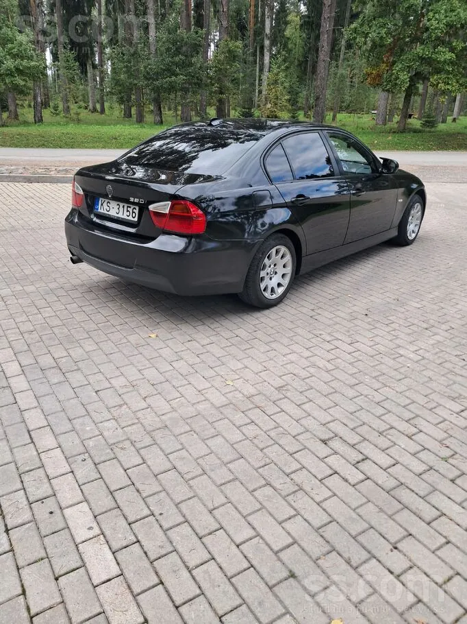 BMW 320 2005 photo 3