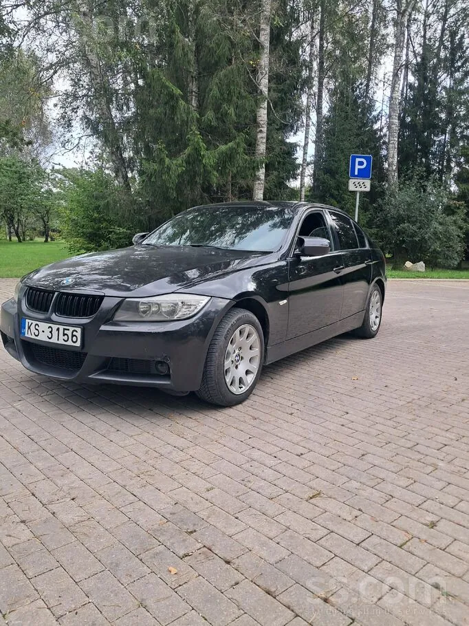 BMW 320